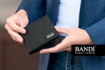 Elegantná pánska peňaženka TONNI Nero sa ľahko vojde do každého vrecka