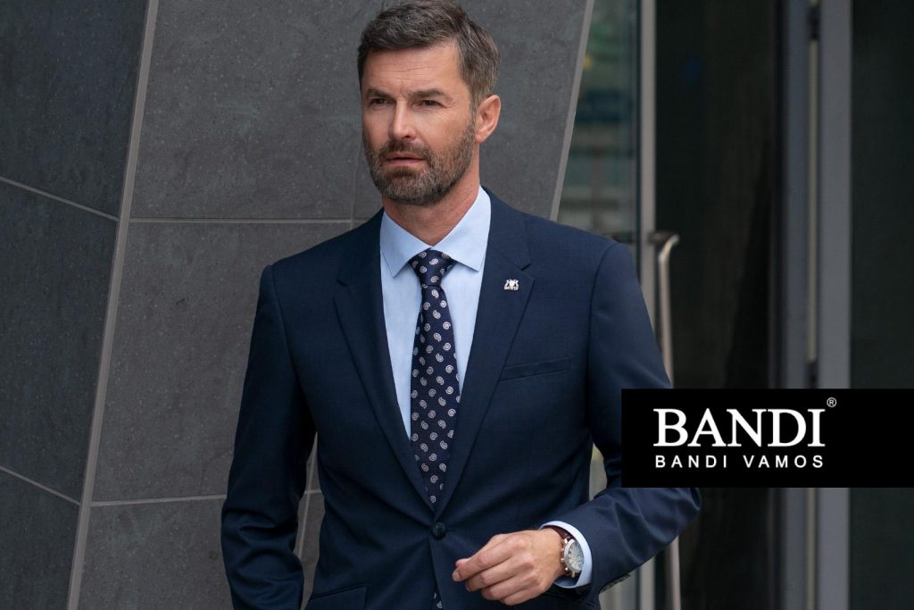 Pánsky oblek BANDI Alanteo – luxusný model pre mužov, ktorú chcú pri každej príležitosti vyzerať skvelo