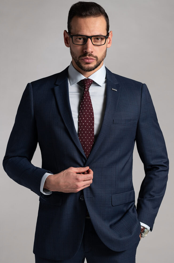 S oblekom BANDI Patterno Marin získate kráľovskú noblesu do svojho spoločenského šatníka