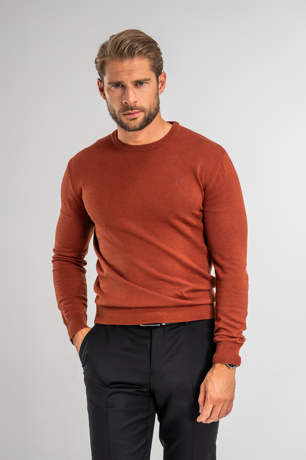 Sveter BANDI s okrúhlym výstrihom